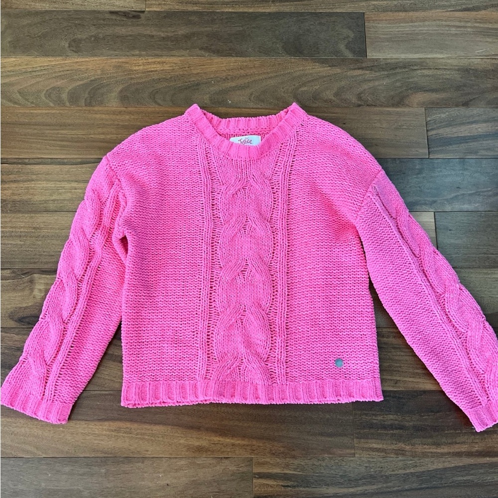 Girls Justice size 10 sweater in excellent condition